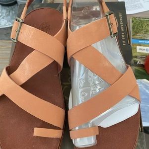 Chaco Size 9 Wayfarer Loop NIB